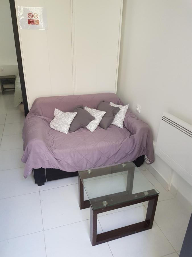 Appartement Avec Terrasse A Rosny-Sous-Bois Exteriör bild